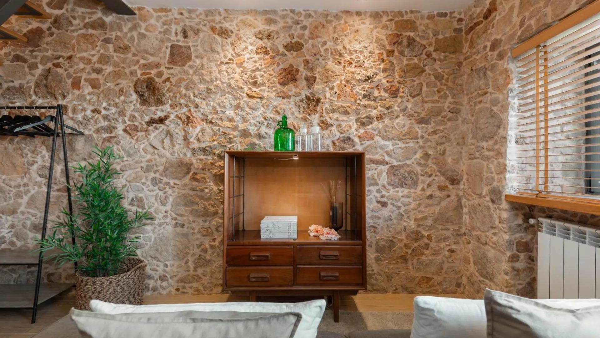 Confluentia H&A - Believe It Or Not Apartments Coimbra 0*,